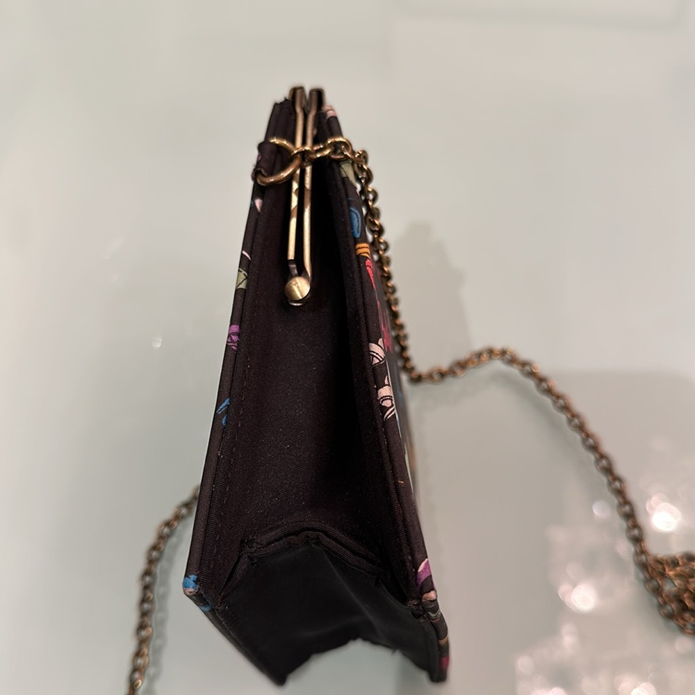 Nicole Miller Vintage Barbie themed evening bag. - Picture 10 of 11
